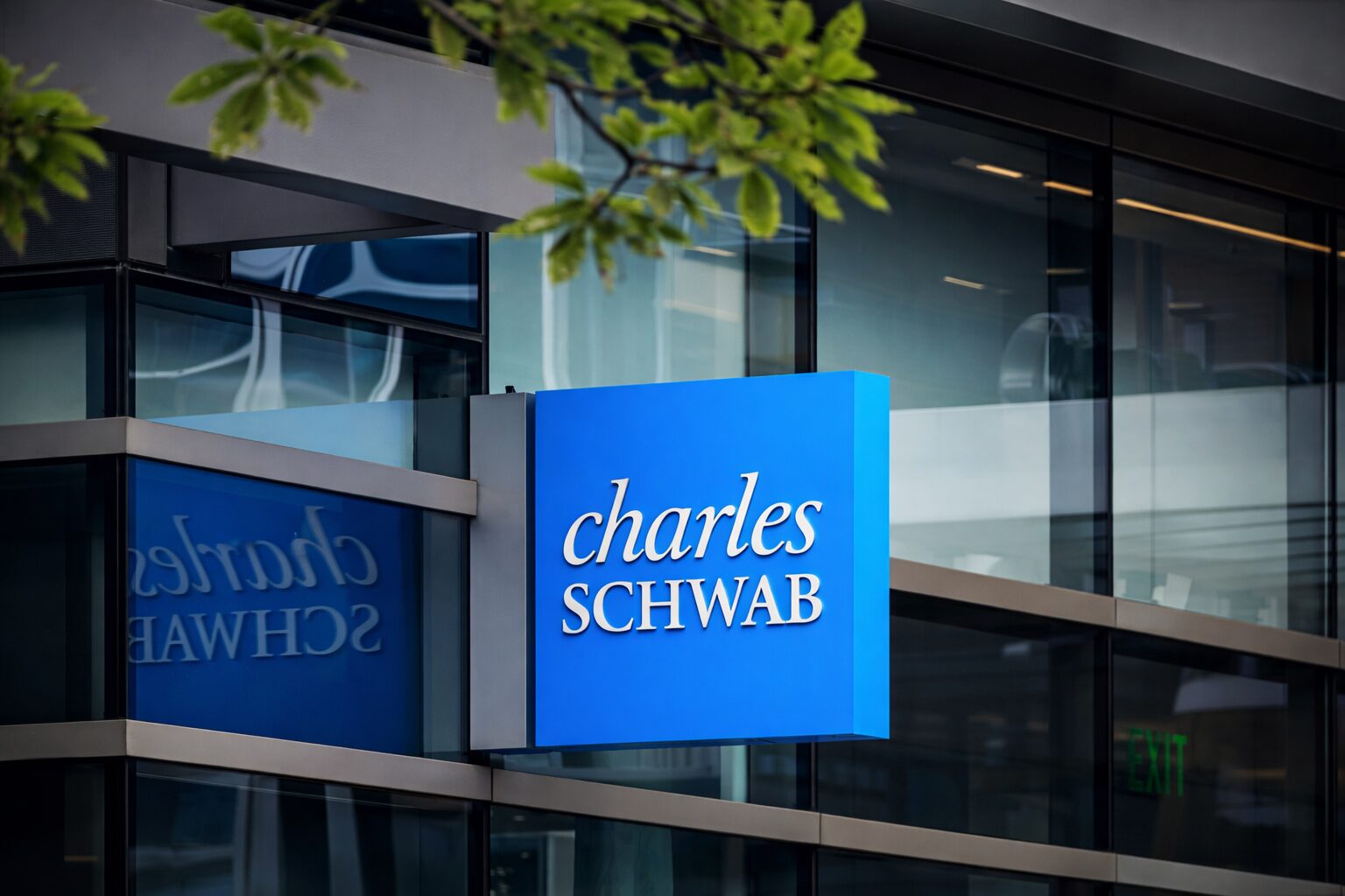 Charles Schwab Plans Spot Bitcoin and Ether Trading Launch in First Half of 2026