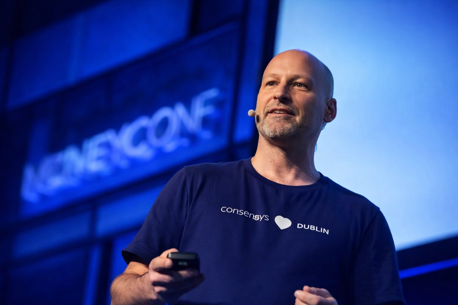 Ethereum Co-Founder Warns of AI Centralization Risks and Predicts Machine-Driven Crypto Economy