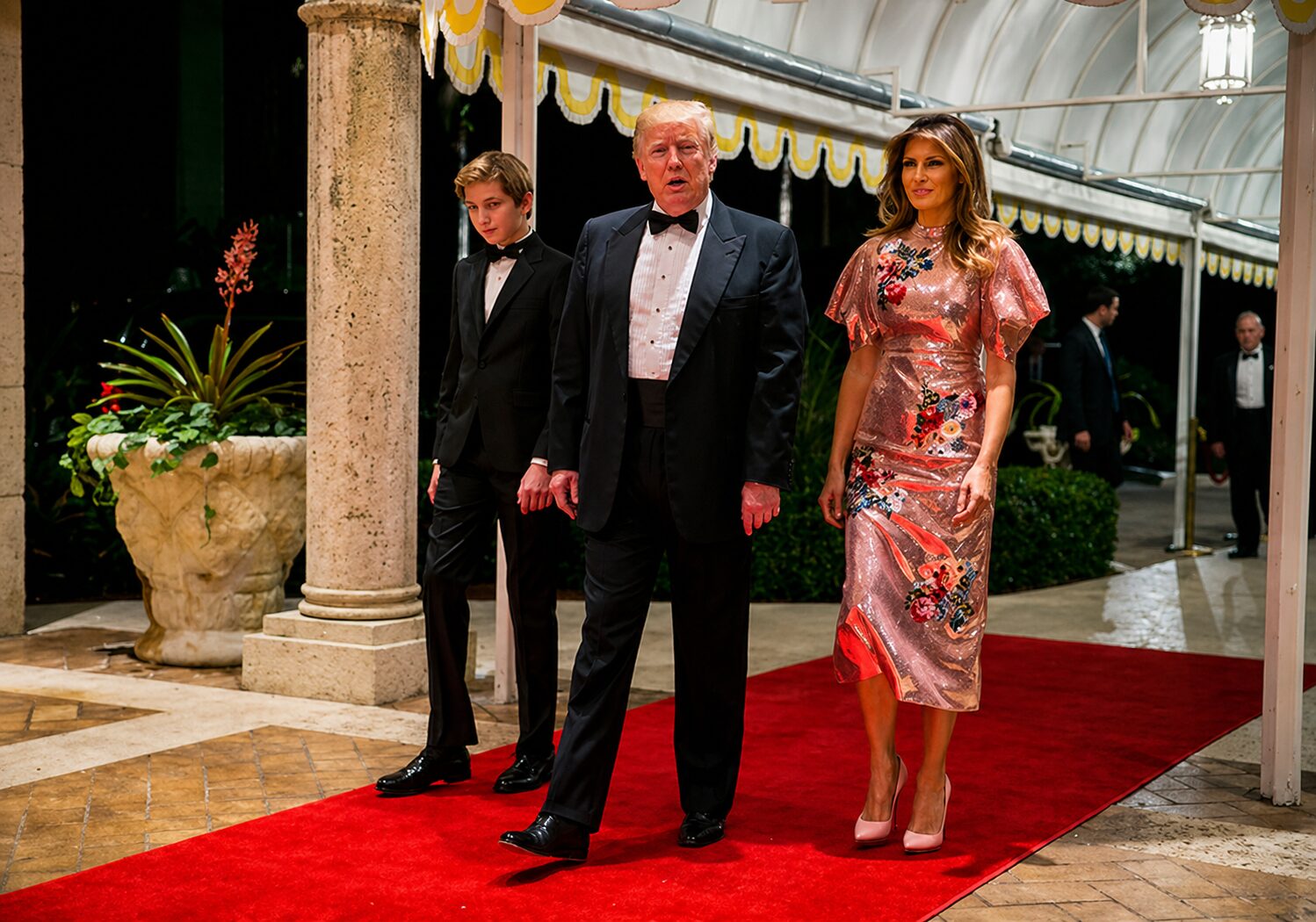Top TRUMP Memecoin Holders Set to Attend Trump Luncheon at Mar-a-Lago Amid Ongoing Scrutiny