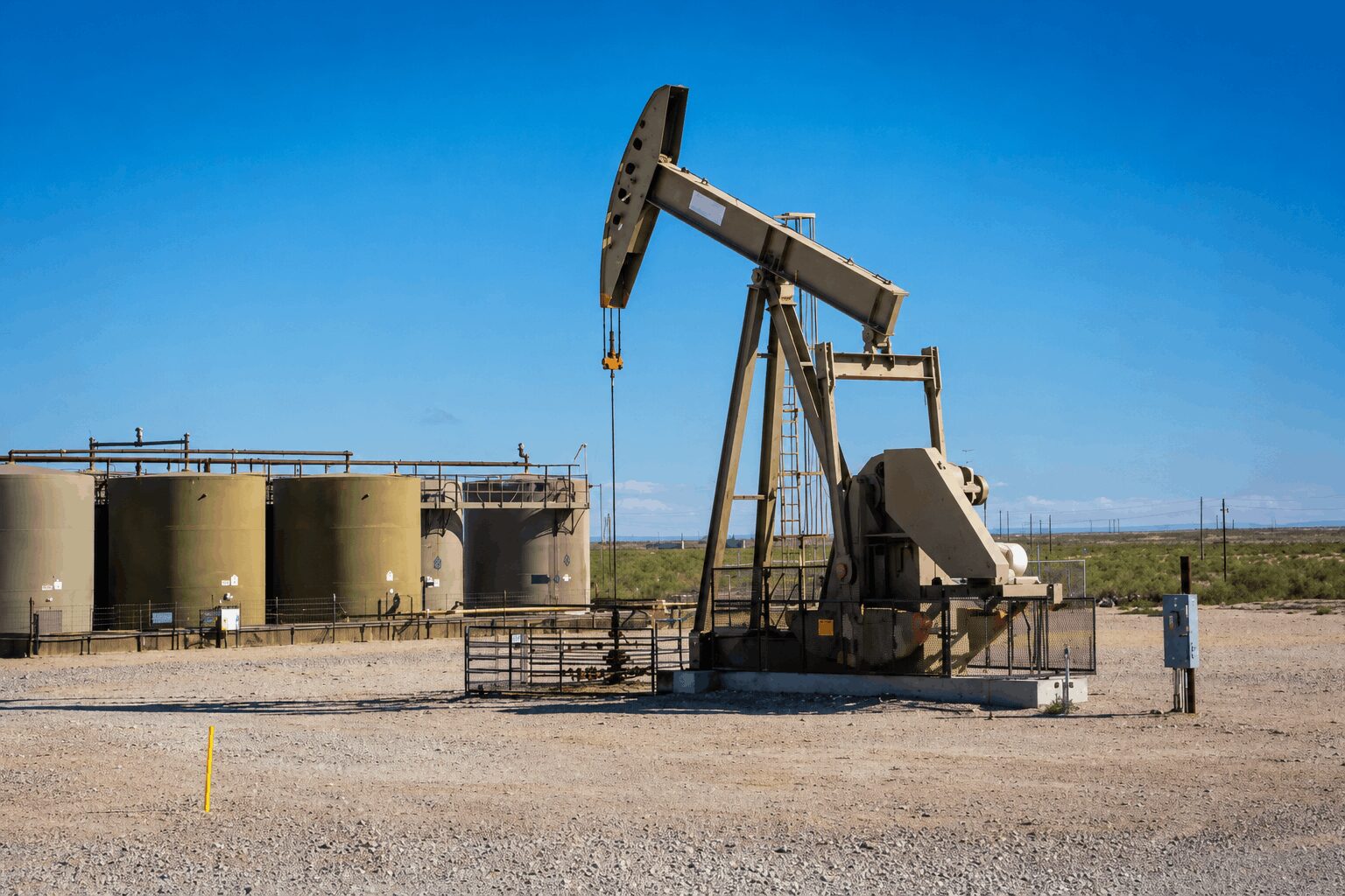 Oil Prices Surge as Trump Threatens Strike on Iran’s Pickaxe Mountain Nuclear Facility