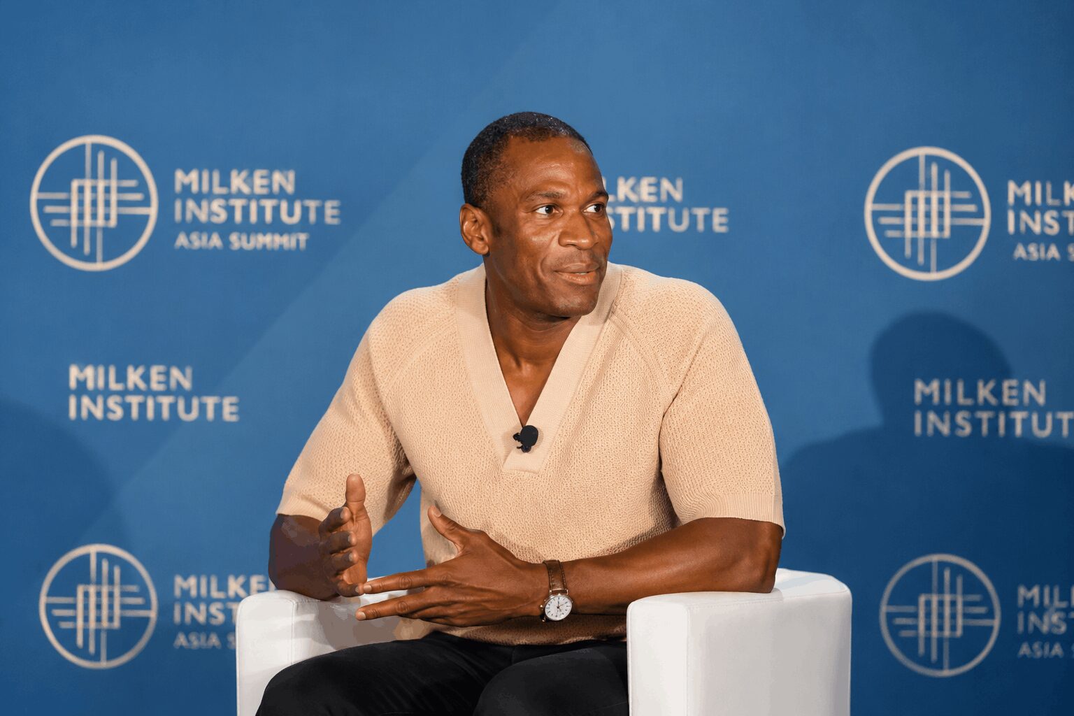 Arthur Hayes Predicts $1 Million Bitcoin, But Picks Ethereum for Now