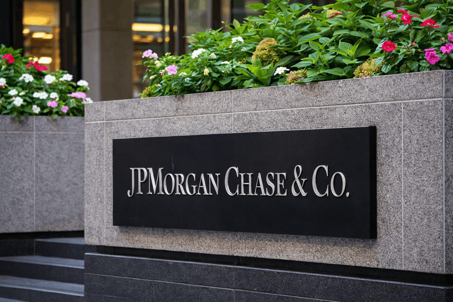JPMorgan Says Bitcoin Above $85,000 Production Cost Could Ease Miner Selling
